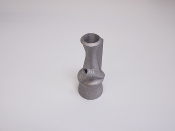 金属3Dプリンターで造ったアルミニウムの人工呼吸器のサンプルです